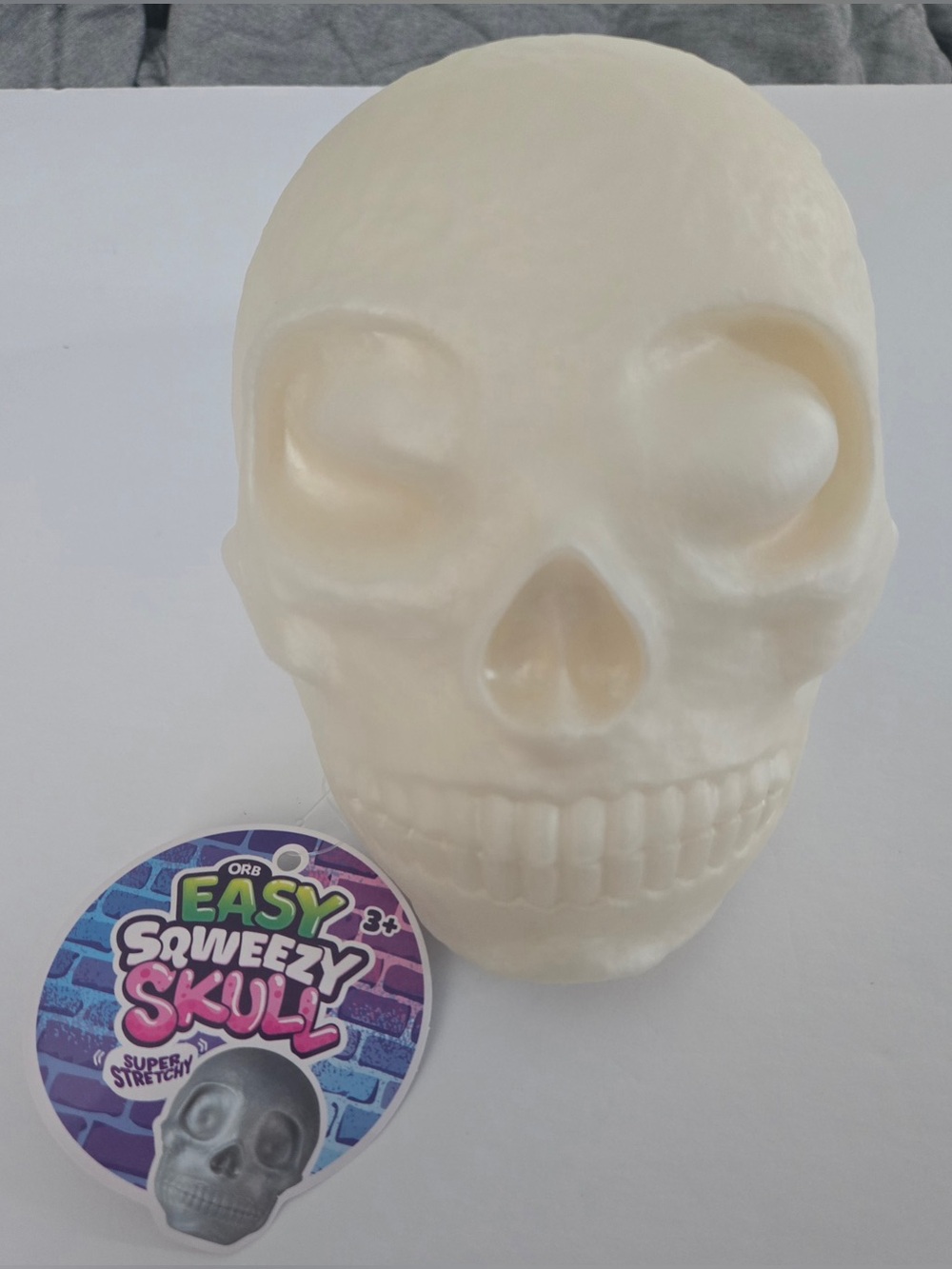 Jumbo squishy  Skull